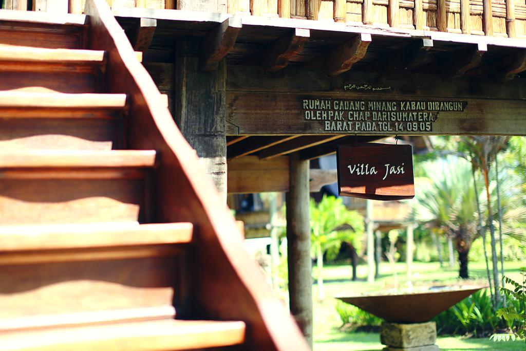 Villa Campuhan 卡朗阿森 外观 照片
